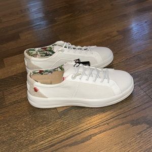 NWT hey dude sneakers